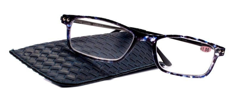 vienna premium reading glasses high end fashion readers black rectangular metal thin temple ny fifth avenue reading glasses ny fifth avenue 629065